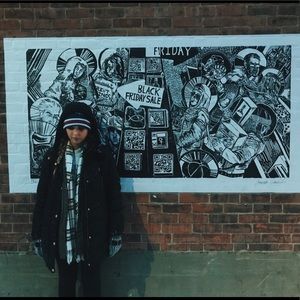 Meet your Posher, Laura